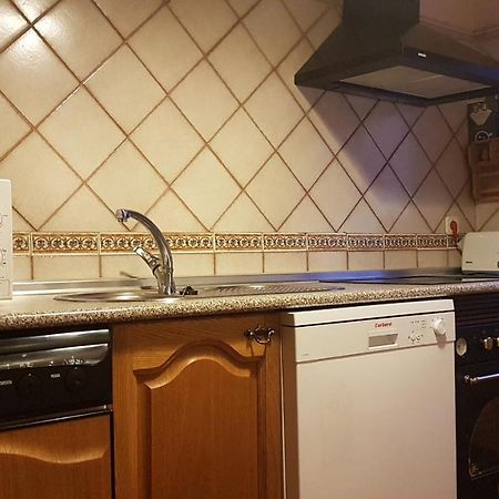 Casa Rural El Casillo Del Abuelo Goyo Pensionat Navarredonda de Gredos Exteriör bild